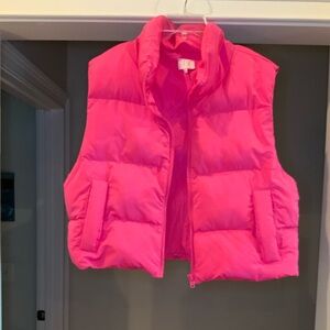 entro Bright Pink Puffer Vest crop